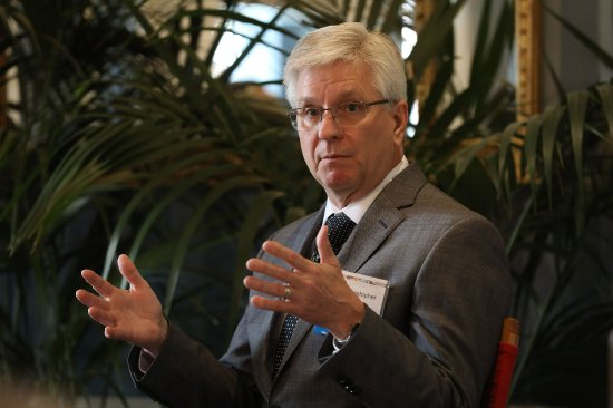 美联储理事Christopher Waller